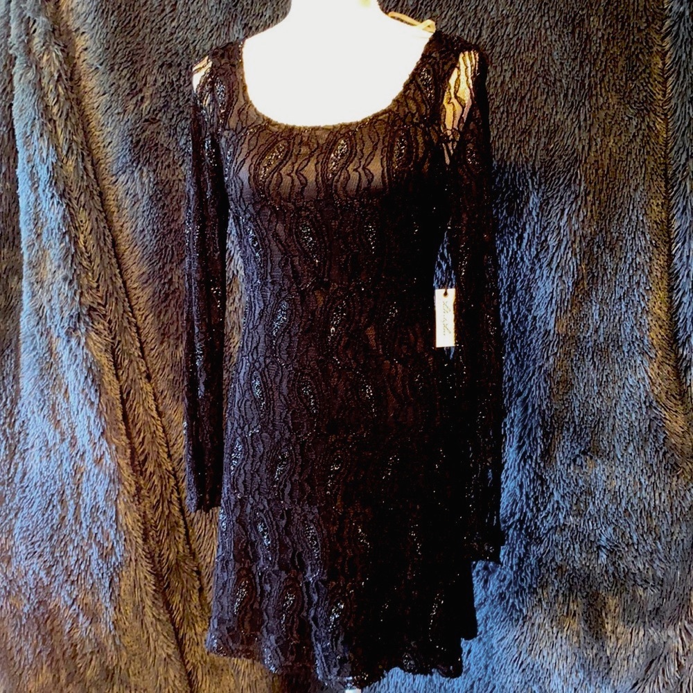 Black lace dress